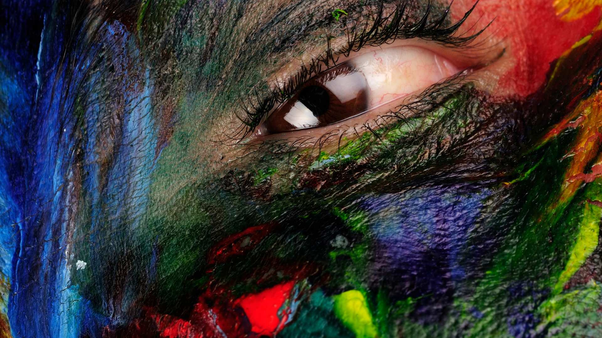 Women with paint in his face